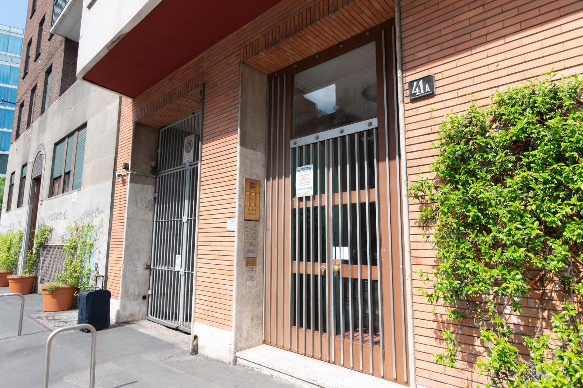 Modern & Stylish Near Isola & Central Station Milan Luaran gambar