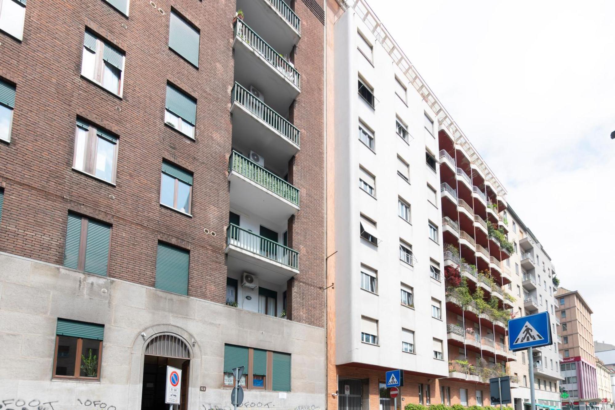 Modern & Stylish Near Isola & Central Station Milan Luaran gambar