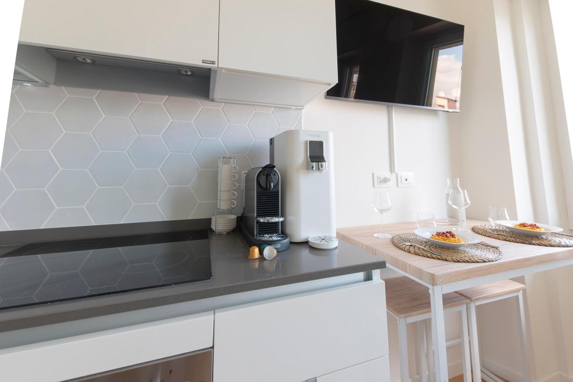 Modern & Stylish Near Isola & Central Station Milan Luaran gambar